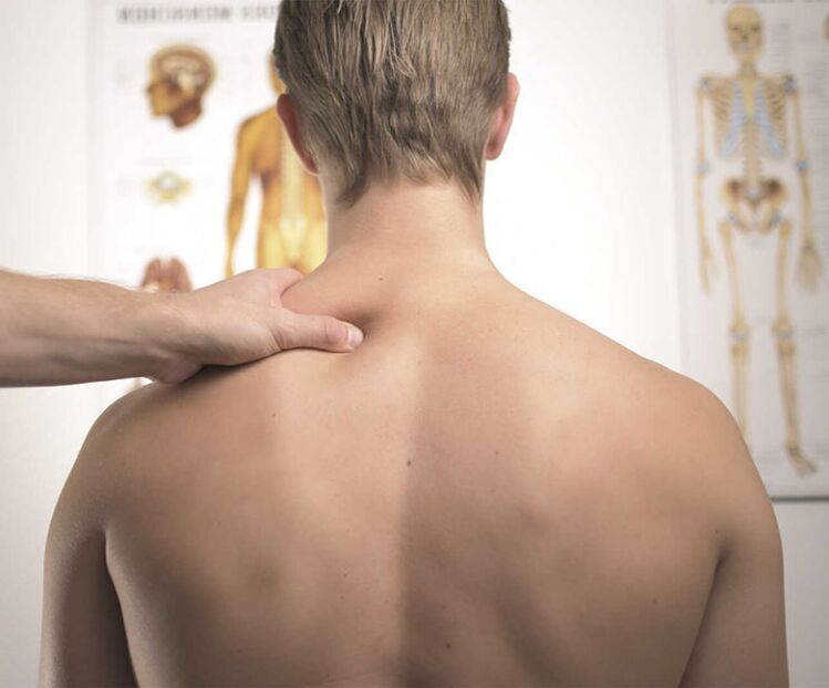 Paciento, sergančio gimdos kaklelio osteochondroze, diagnostinis ištyrimas, siekiant paskirti gydymo planą